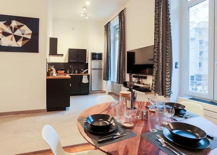 Apartman Gambetta Cosy Et Design *